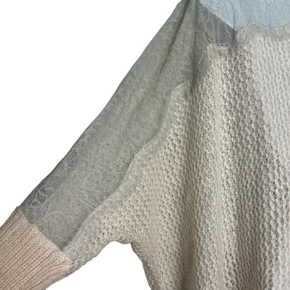 Free People Lace Back Inset Knit Oversized Cardigan Sweater SZ. XS - Picture 13 of 16